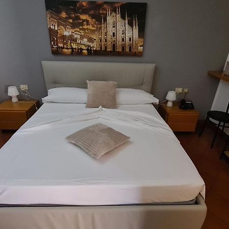 Albergo La Scaletta Cantu Ngoại thất bức ảnh