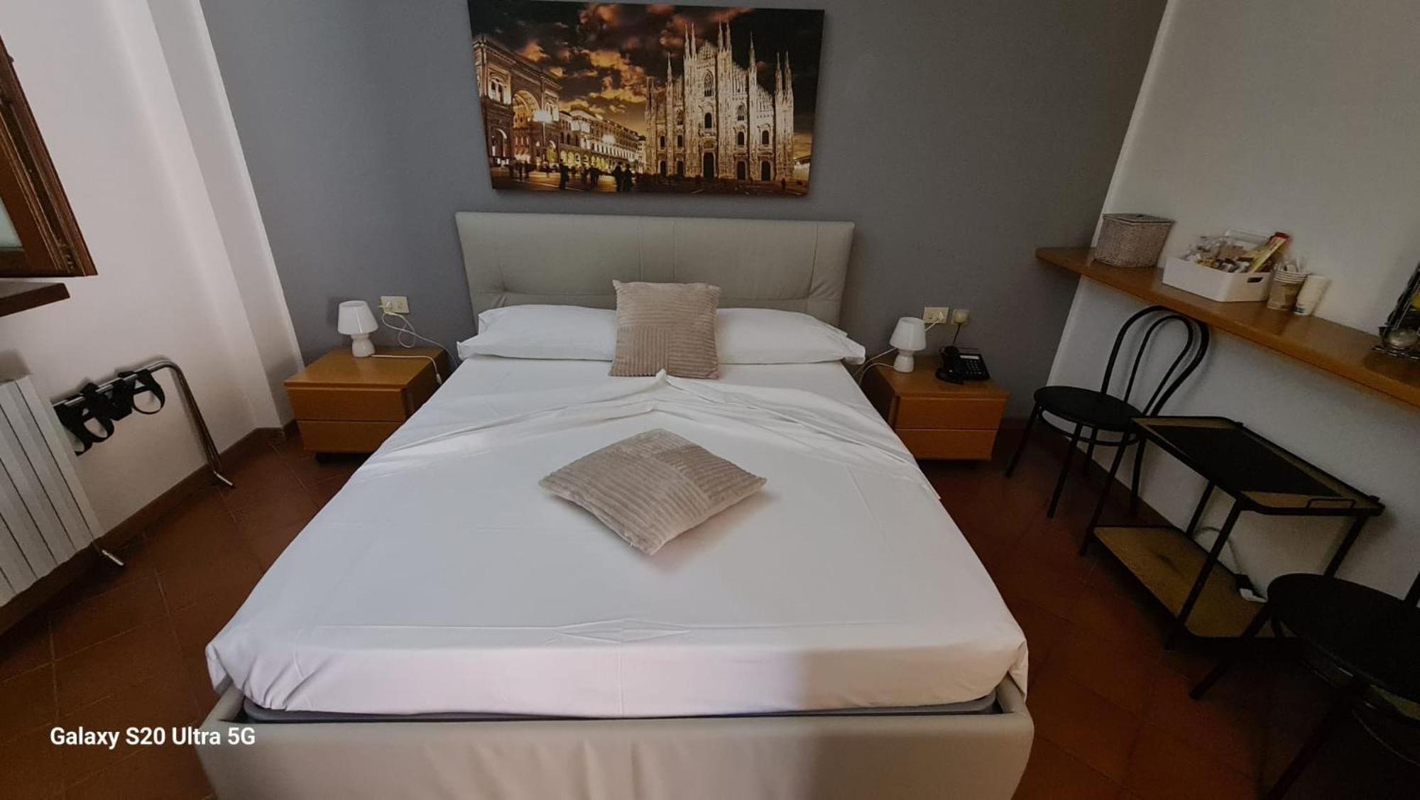 Albergo La Scaletta Cantu Ngoại thất bức ảnh