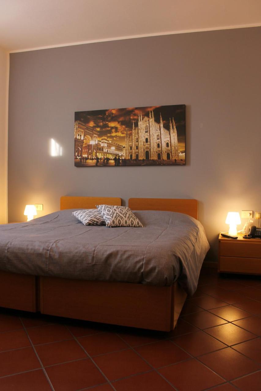 Albergo La Scaletta Cantu Ngoại thất bức ảnh