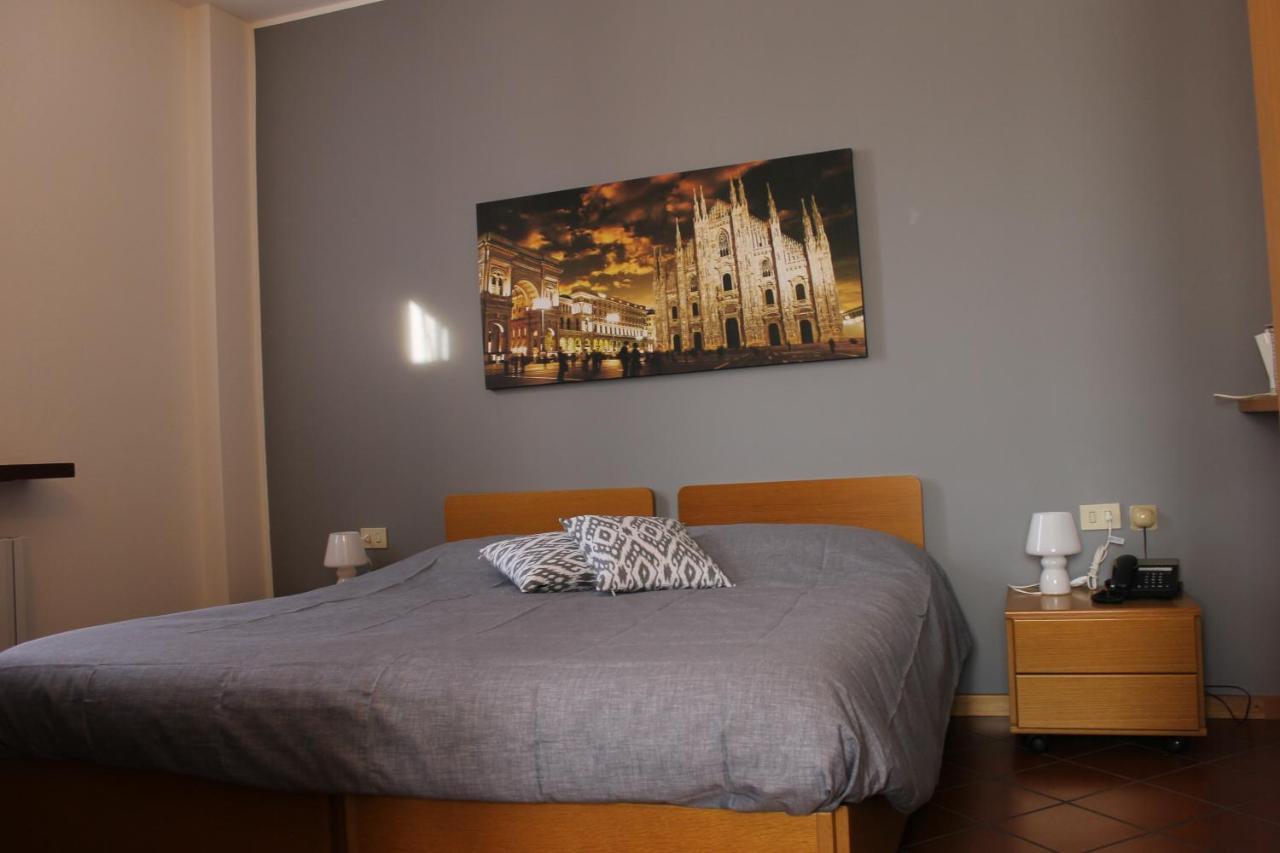Albergo La Scaletta Cantu Ngoại thất bức ảnh