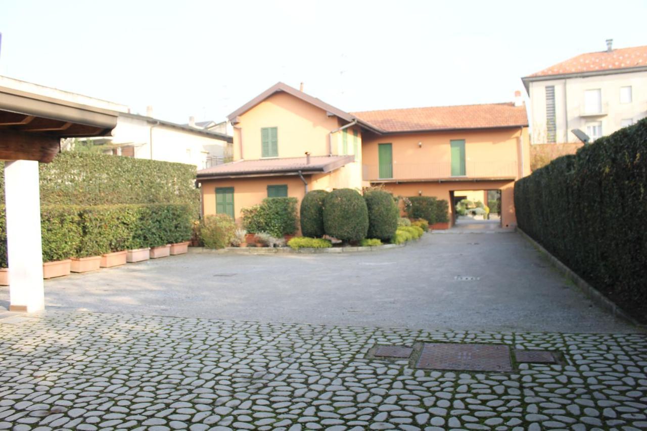 Albergo La Scaletta Cantu Ngoại thất bức ảnh