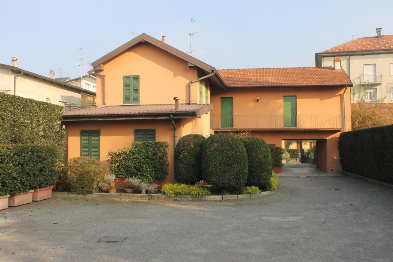 Albergo La Scaletta Cantu Ngoại thất bức ảnh